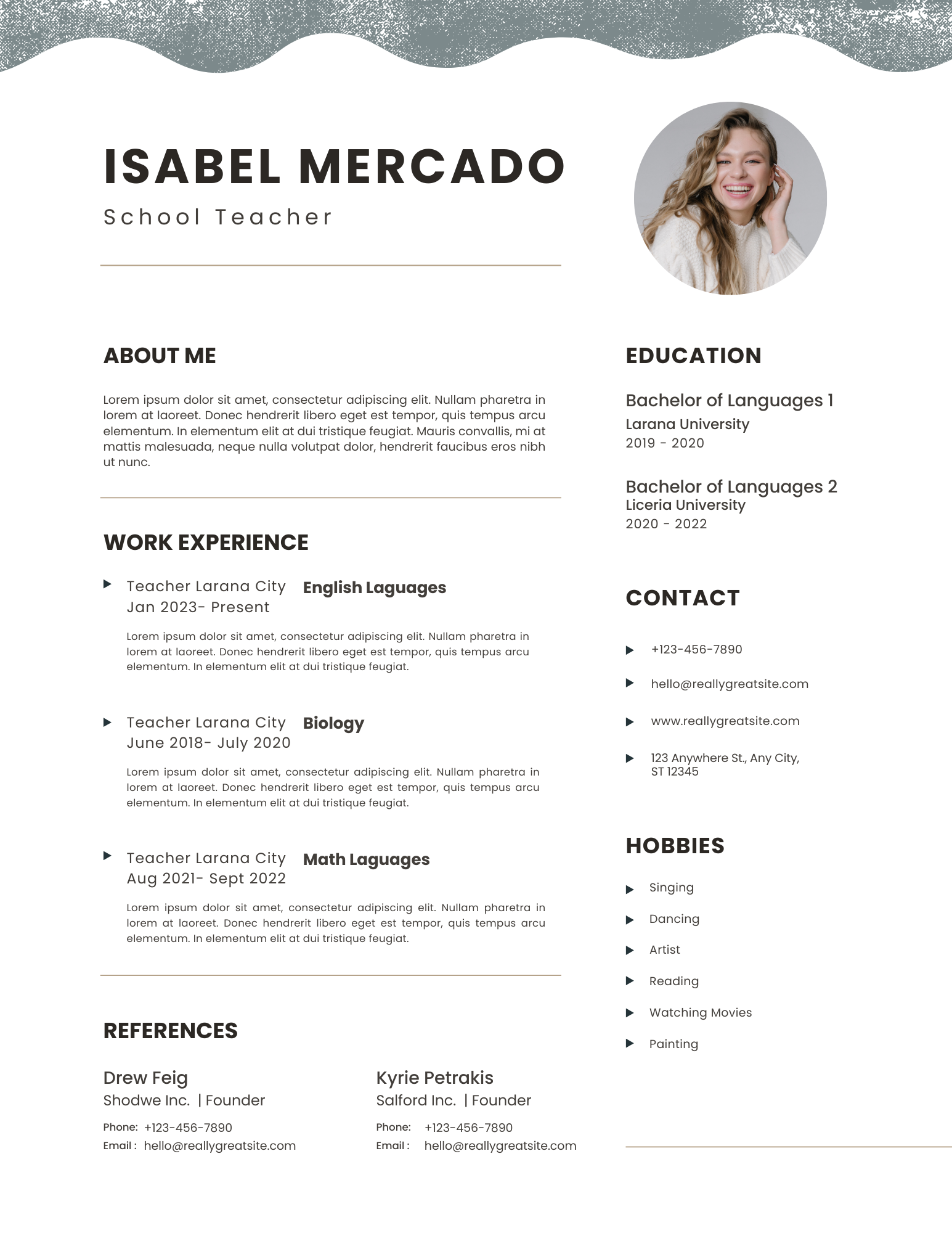 Teacher-002-Grey-and-White-Textured-Woman-Teacher-Resume.png